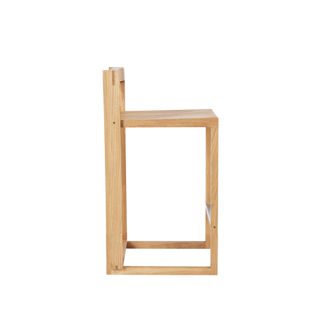 Outline Bar Chair Low