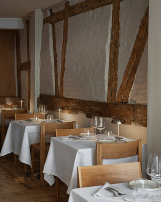 Outline Spisestuestol