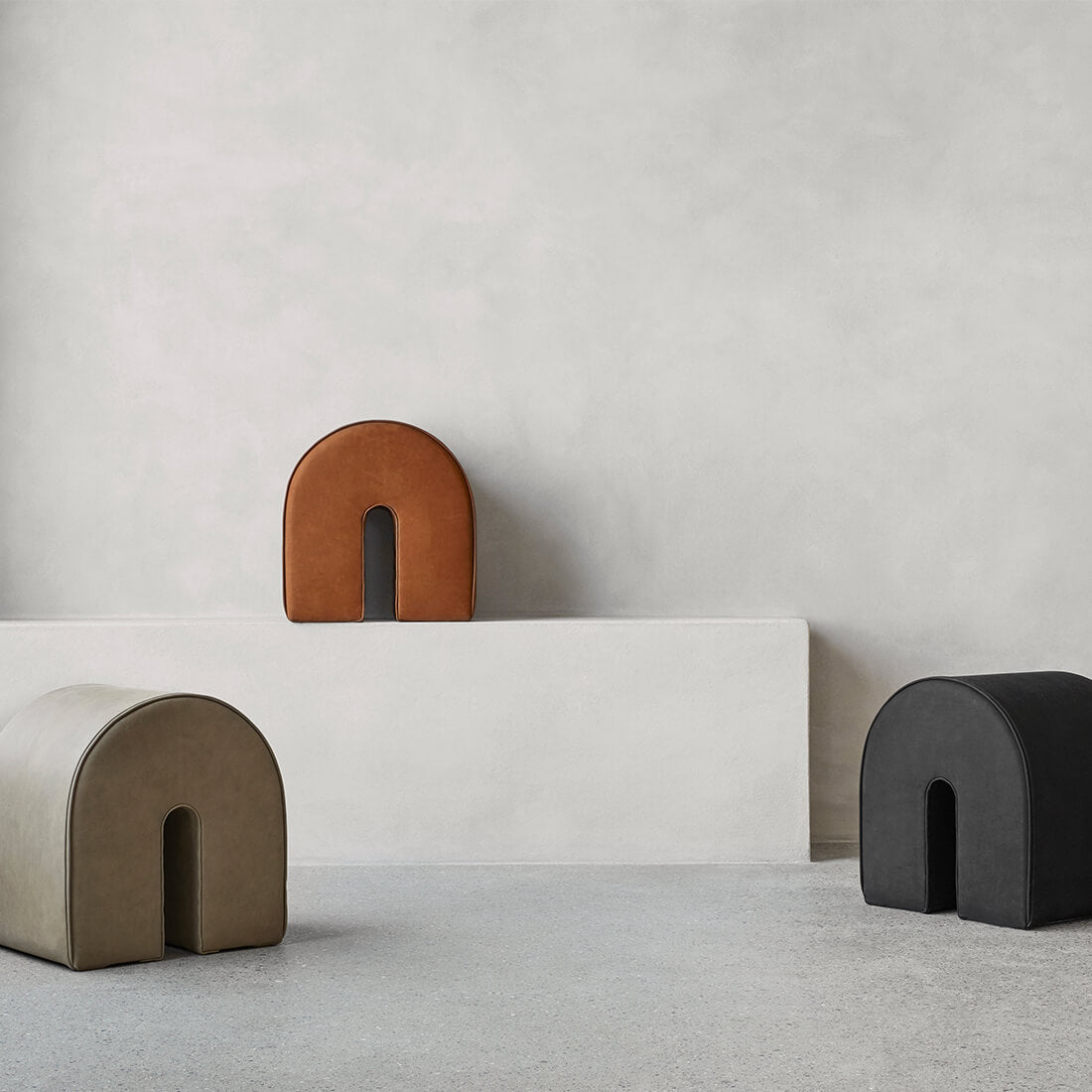 Buet læder puf kollektion kristina dam studio
